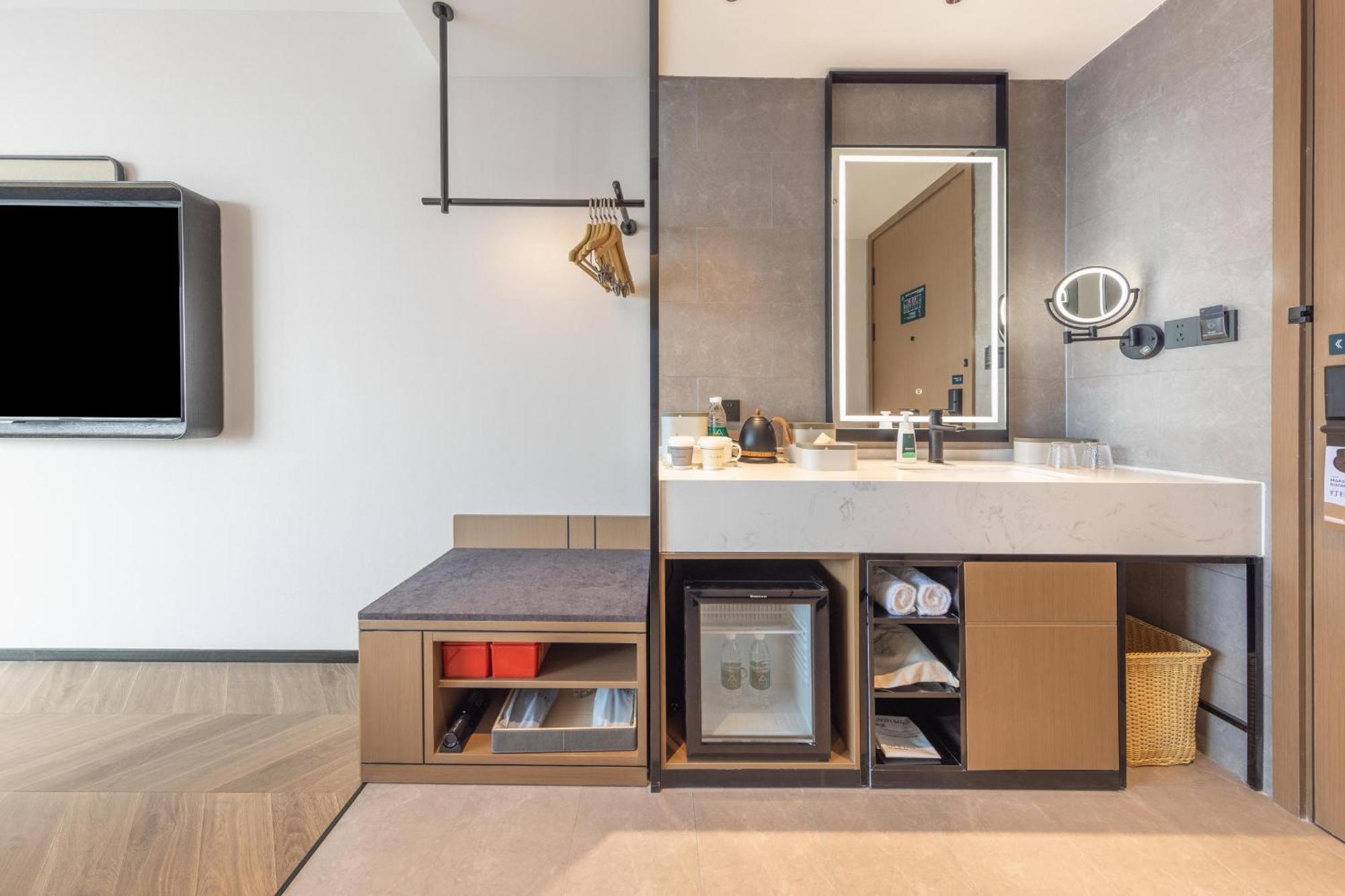 Atour Hotel Wuhan Chuhe Han Street Hongshan Plaza Kültér fotó
