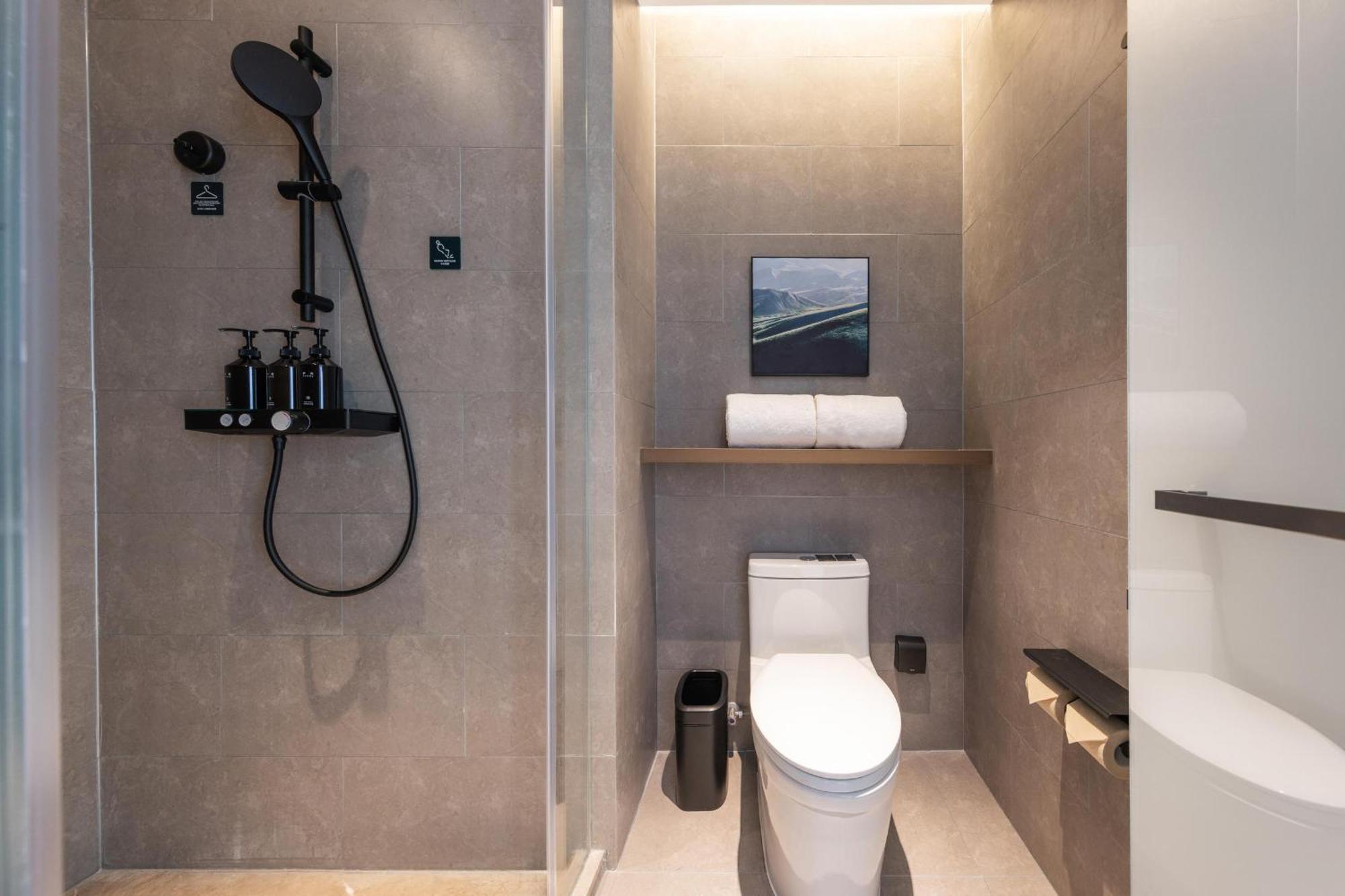 Atour Hotel Wuhan Chuhe Han Street Hongshan Plaza Kültér fotó
